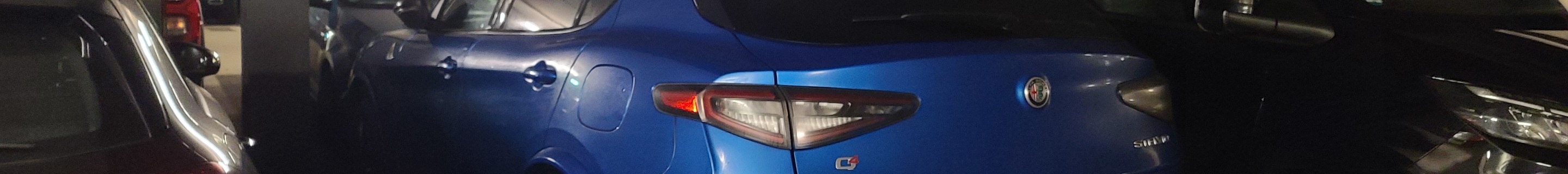 Alfa Romeo Stelvio Quadrifoglio 2020