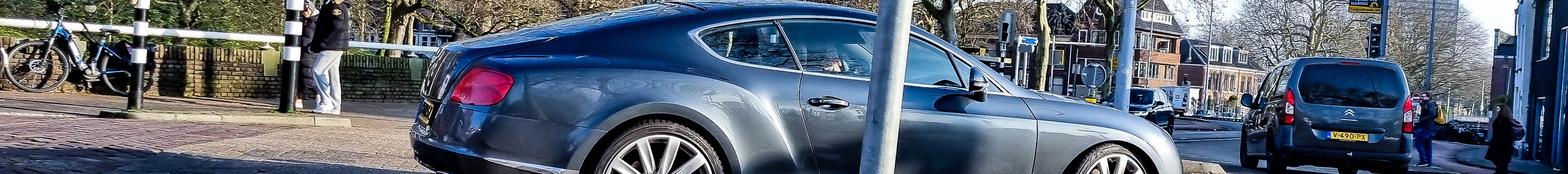Bentley Continental GT 2012