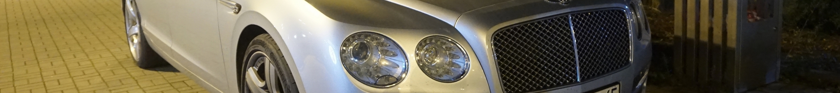 Bentley Flying Spur W12