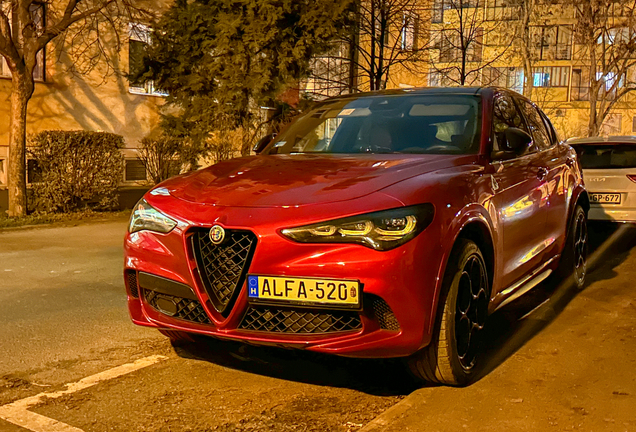 Alfa Romeo Stelvio Quadrifoglio 2023