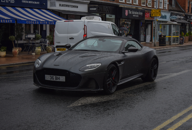 Aston Martin DBS Superleggera Volante