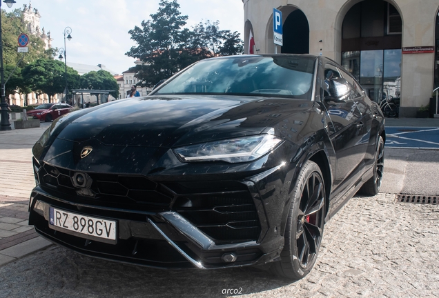 Lamborghini Urus