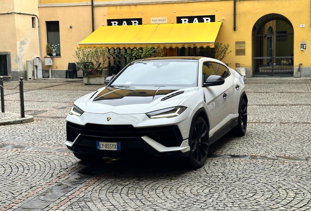 Lamborghini Urus S