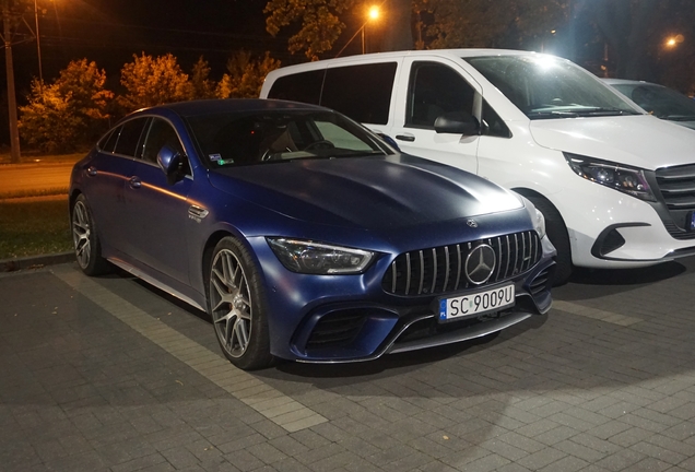 Mercedes-AMG GT 63 S X290