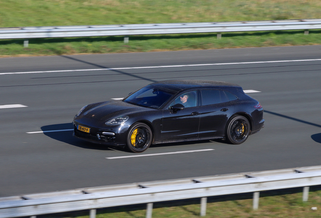 Porsche 971 Panamera Turbo Sport Turismo