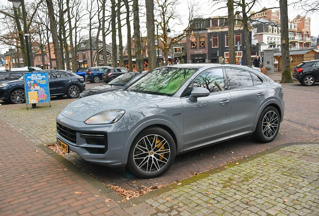 Porsche Cayenne Coupé Turbo E-Hybrid