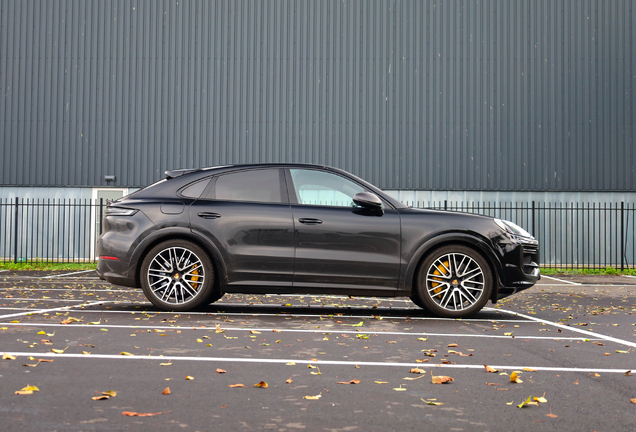 Porsche Cayenne Coupé Turbo E-Hybrid