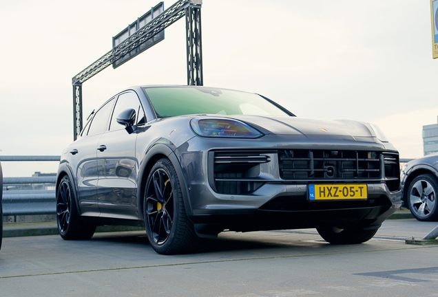 Porsche Cayenne Coupé Turbo E-Hybrid