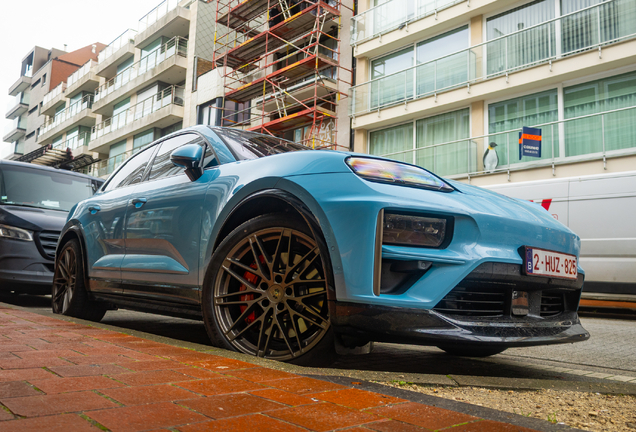 Porsche Macan EV Turbo