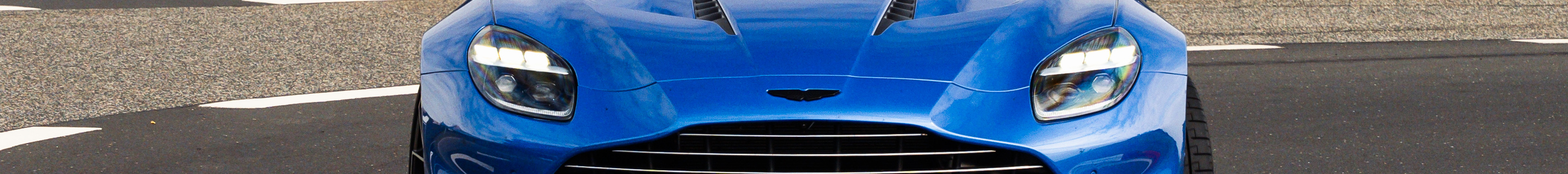 Aston Martin Vanquish Volante 2025