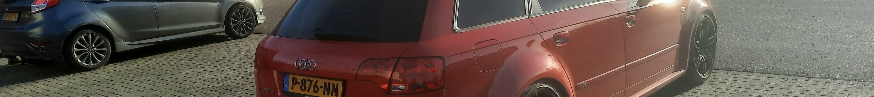 Audi RS4 Avant B7