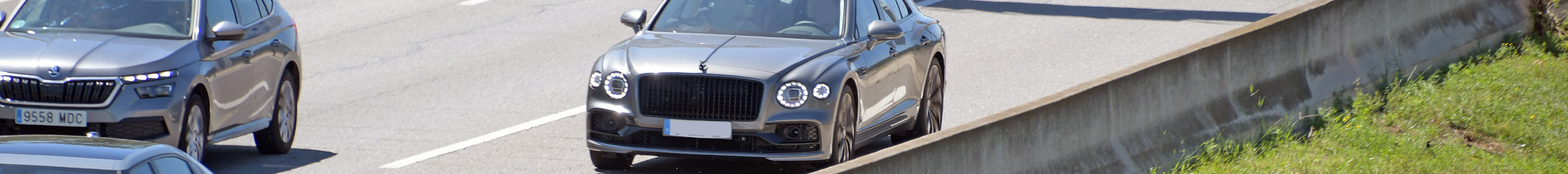 Bentley Flying Spur V8 Azure