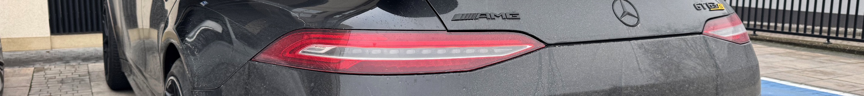 Mercedes-AMG GT 63 S X290