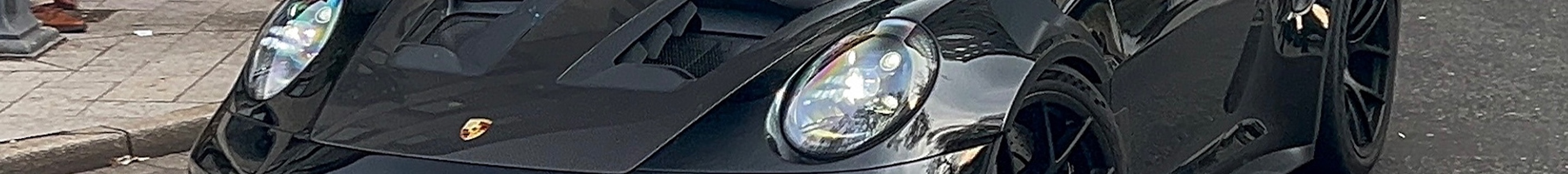 Porsche 992 GT3 RS MkI Weissach Package