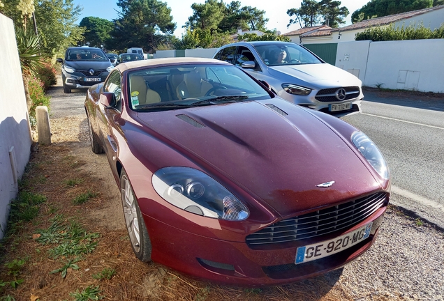 Aston Martin DB9 Volante