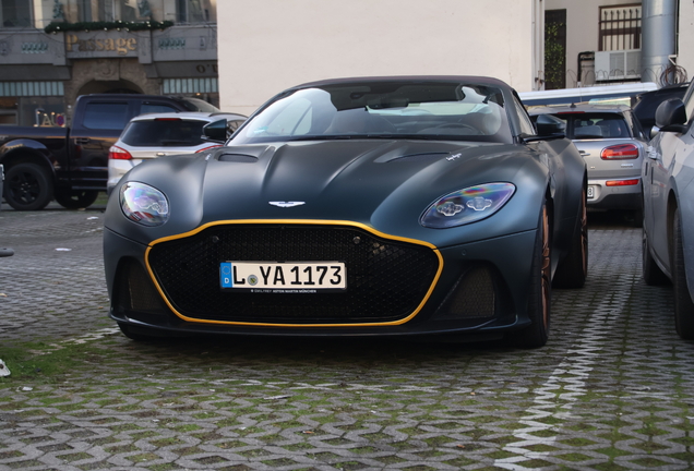 Aston Martin DBS Superleggera Volante