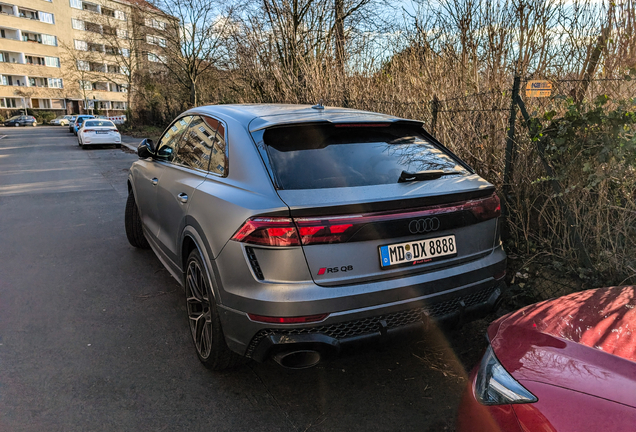 Audi RS Q8 2024