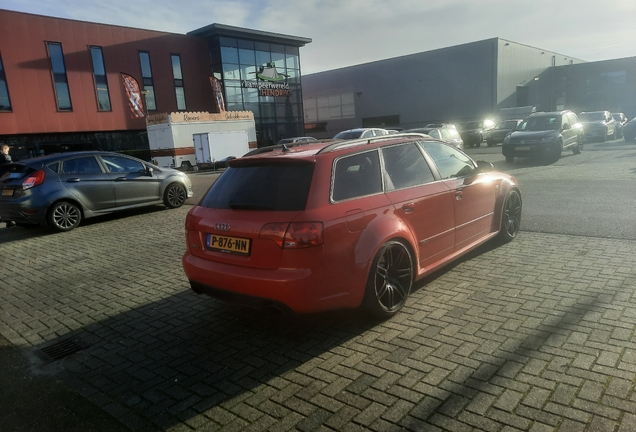 Audi RS4 Avant B7