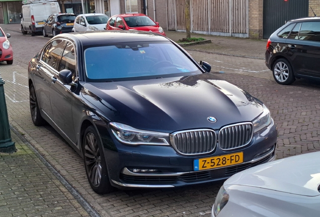 BMW M760Li xDrive