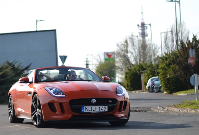 Jaguar F-TYPE S Convertible