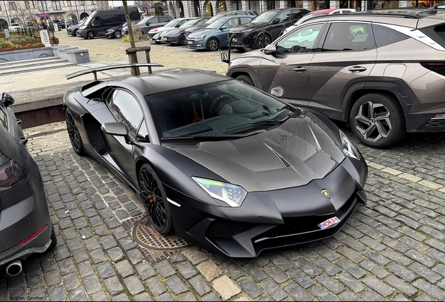 Lamborghini Aventador LP750-4 SuperVeloce