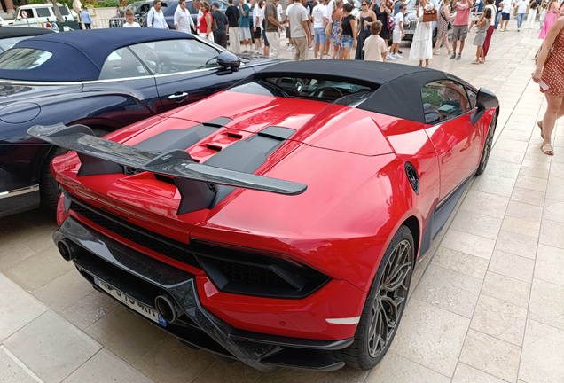Lamborghini Huracán LP640-4 Performante Spyder