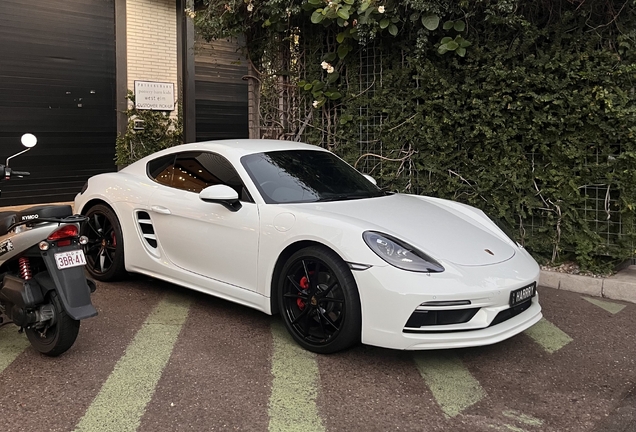 Porsche 718 Cayman GTS