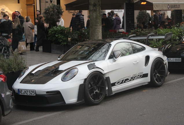 Porsche 992 GT3 RS MkI Weissach Package