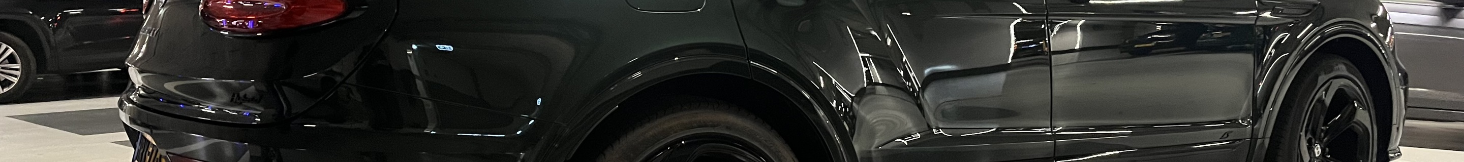 Bentley Bentayga Hybrid S 2024