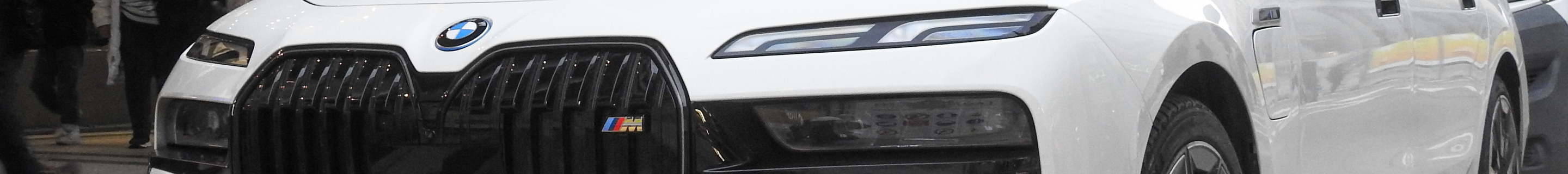 BMW M760e xDrive