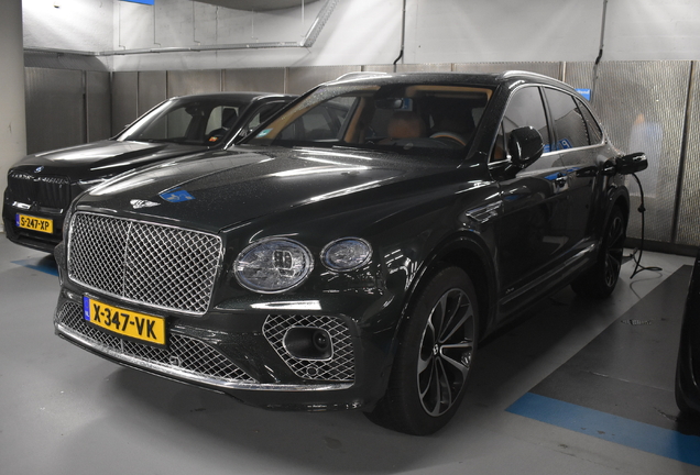 Bentley Bentayga Hybrid Azure