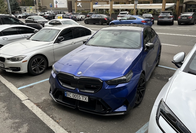 BMW M5 G90
