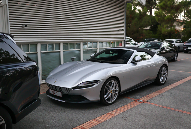 Ferrari Roma Spider