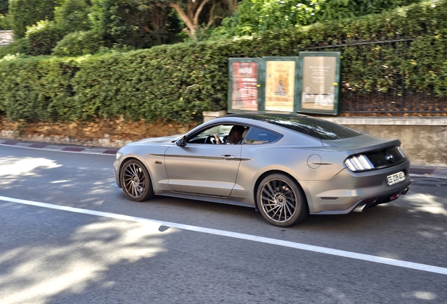 Ford Mustang GT 2015