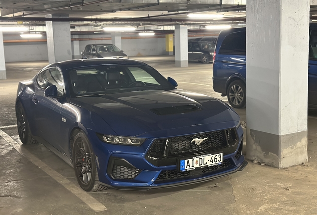 Ford Mustang GT 2024