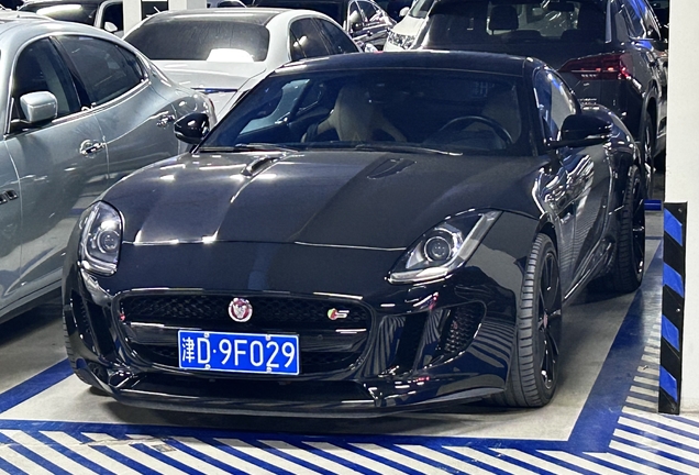Jaguar F-TYPE S Coupé