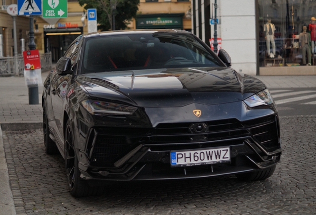 Lamborghini Urus Performante