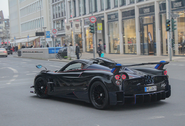 Pagani Huayra Roadster BC
