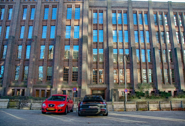 Porsche 971 Panamera Turbo S E-Hybrid MkI