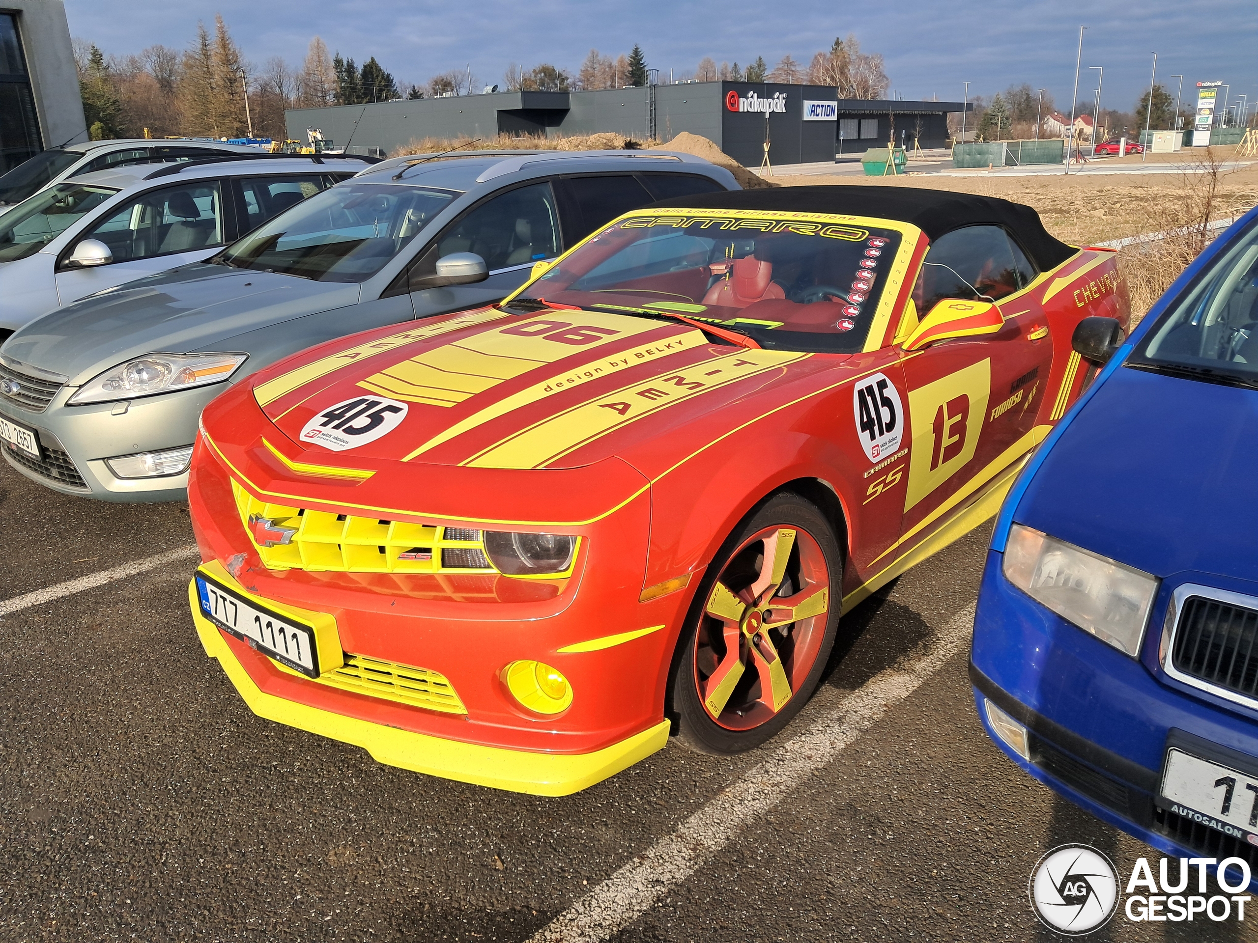 Deze Camaro SS is niet te missen