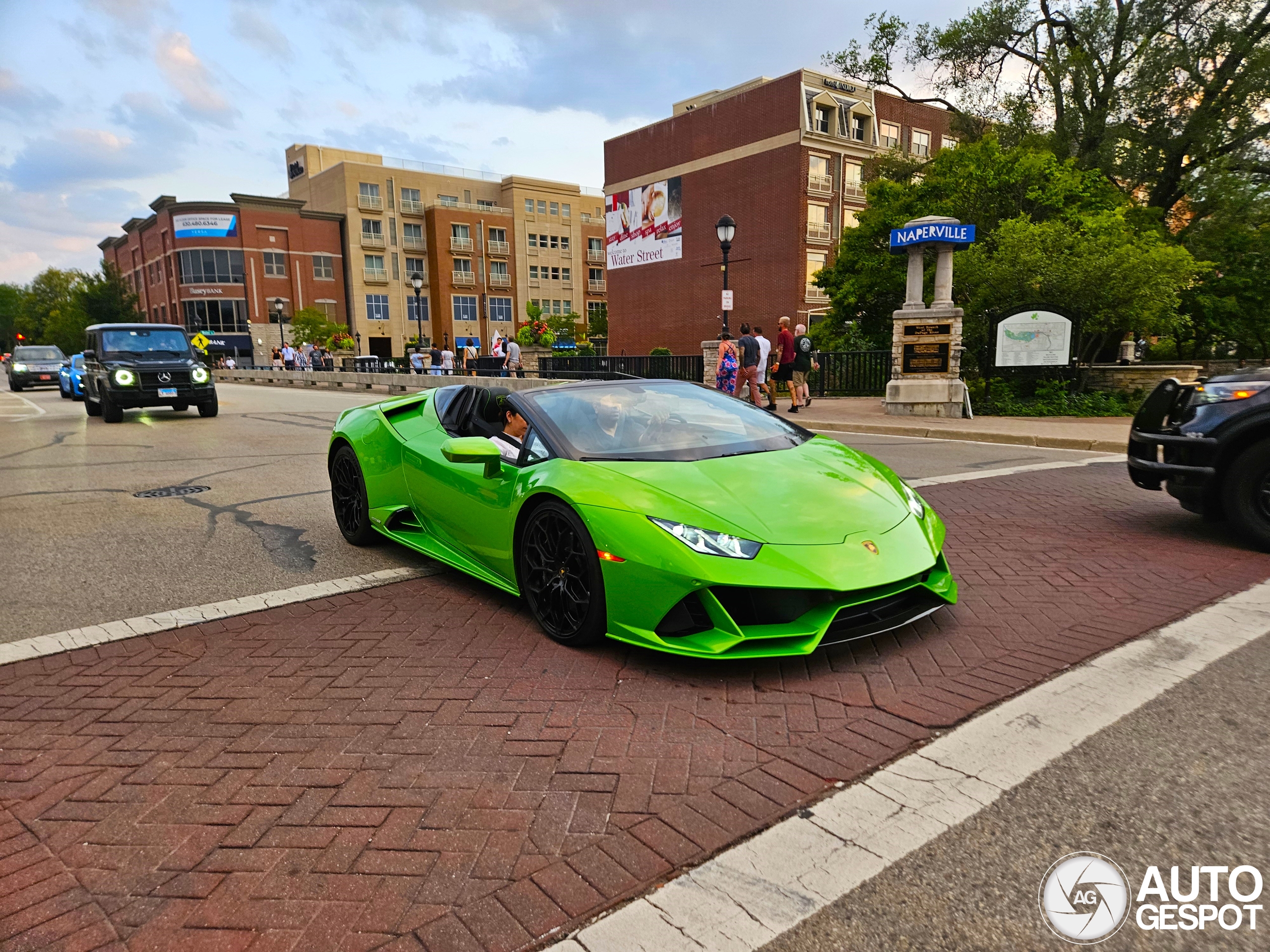 Lamborghini Huracán LP640-4 EVO Spyder - 26 December 2025 - Autogespot