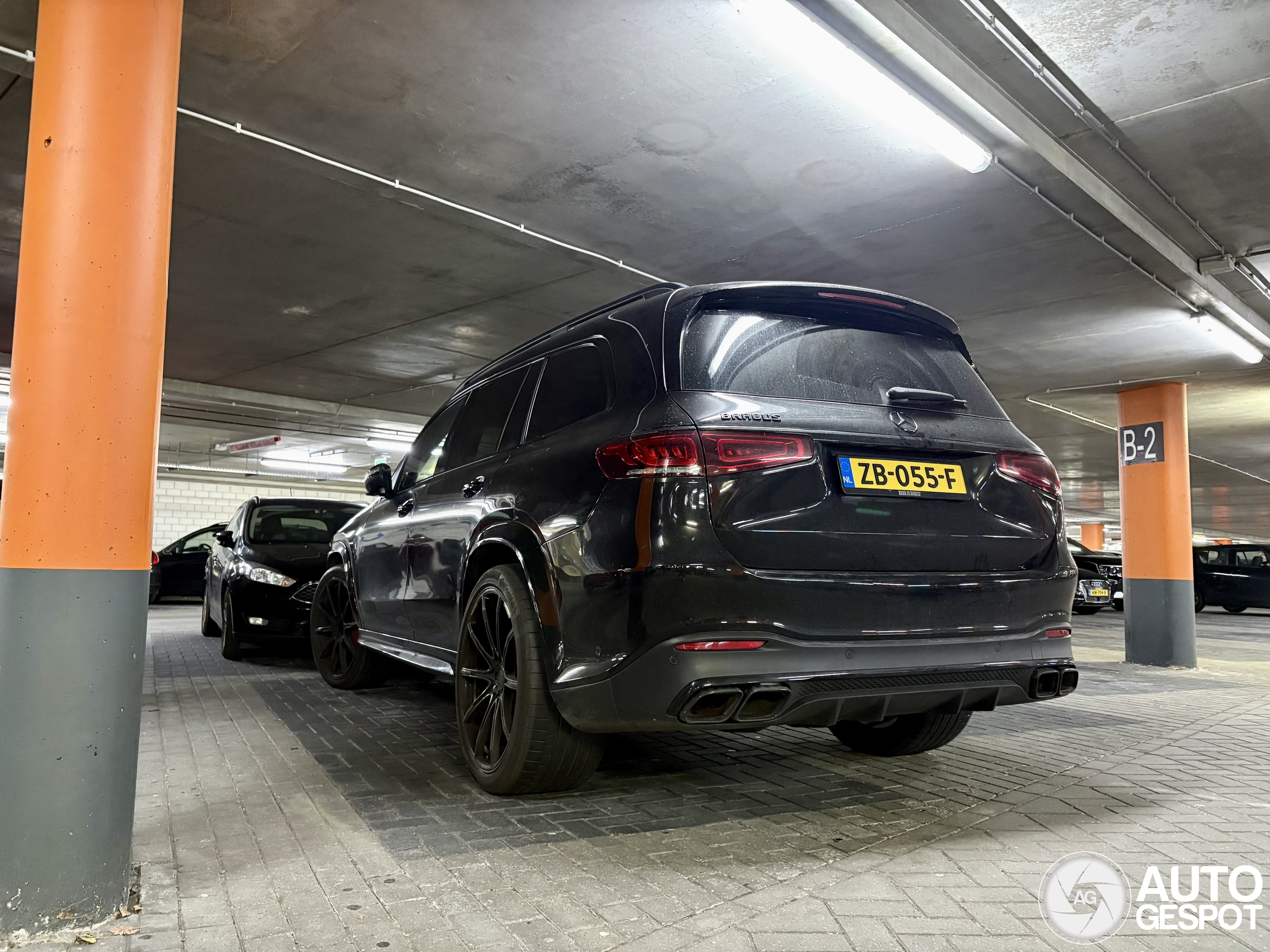 Mercedes-AMG GLS63 met foute kentekenplaten van de weg geplukt