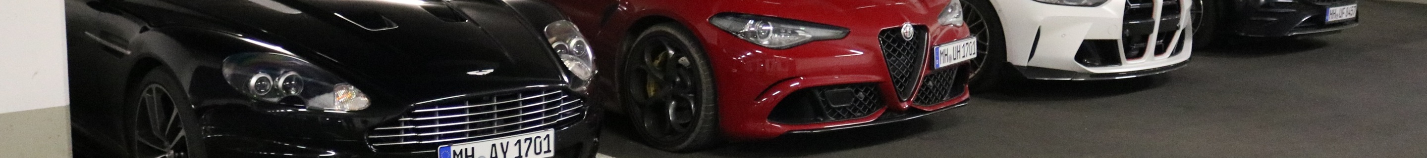 Aston Martin DBS Volante