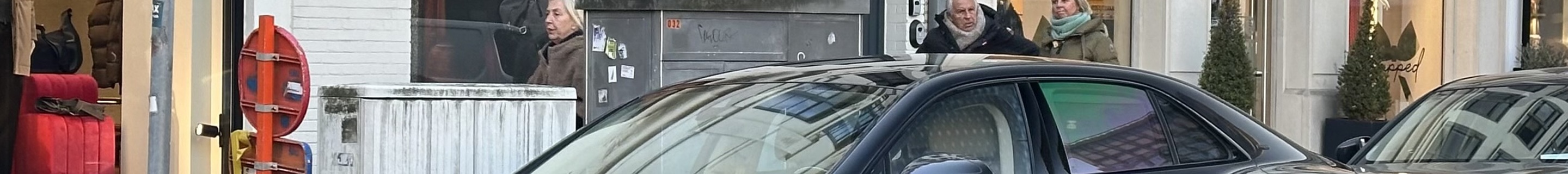 Bentley Flying Spur 2025 Black Edition