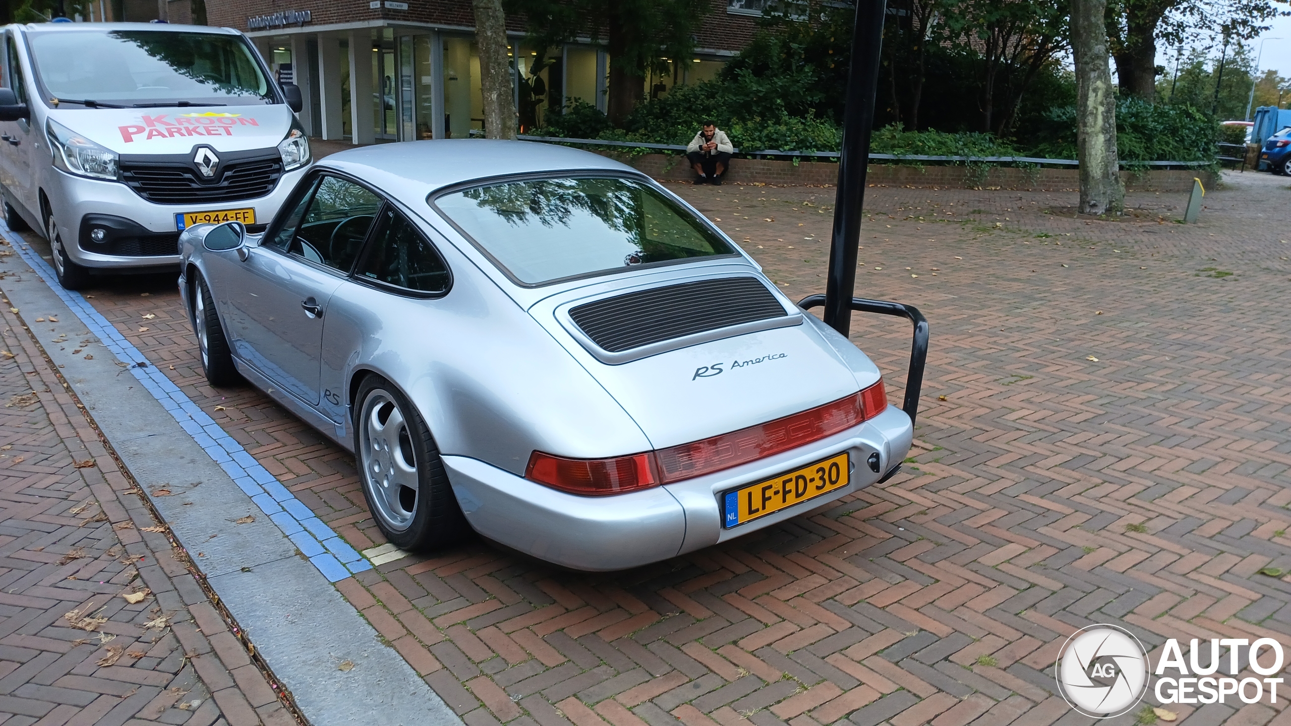 Porsche 964 Carrera RS America