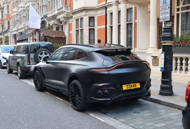 Aston Martin DBX707