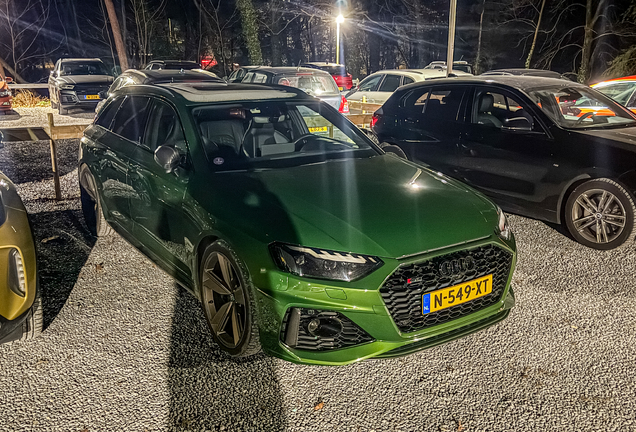 Audi RS4 Avant B9