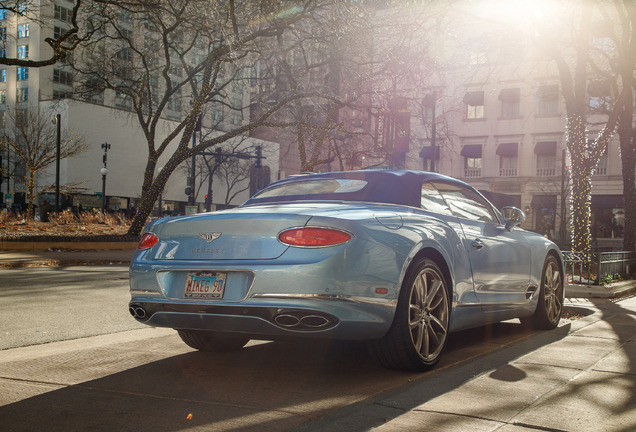 Bentley Continental GTC V8 Azure