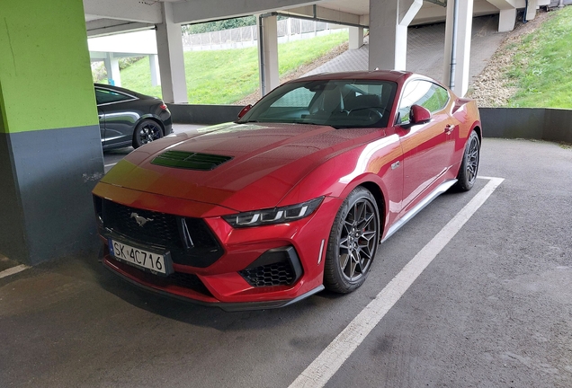 Ford Mustang GT 2024