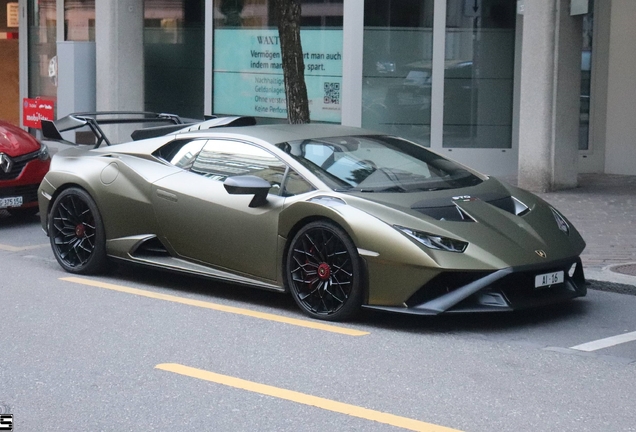 Lamborghini Huracán LP640-2 STO